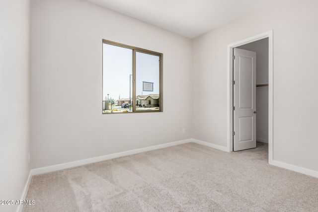 6952 E BRUSHY BILL Road, San Tan Valley, AZ 85143