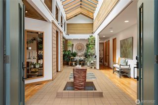 4851 88th Place SE, Mercer Island, WA 98040