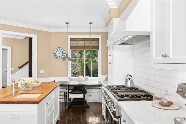 25 Lyon, Newport Coast, CA 92657