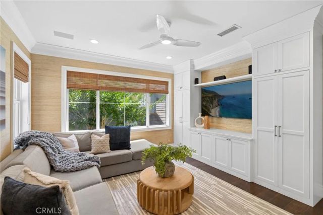 25 Lyon, Newport Coast, CA 92657