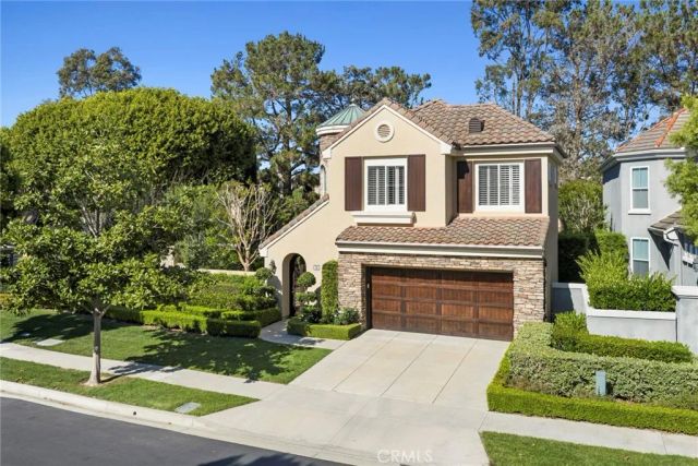 25 Lyon, Newport Coast, CA 92657