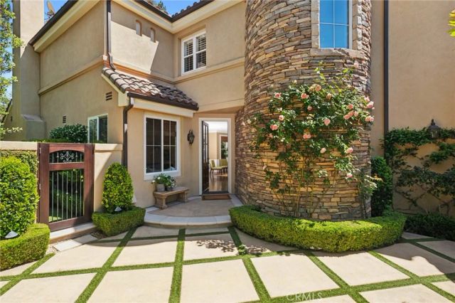 25 Lyon, Newport Coast, CA 92657