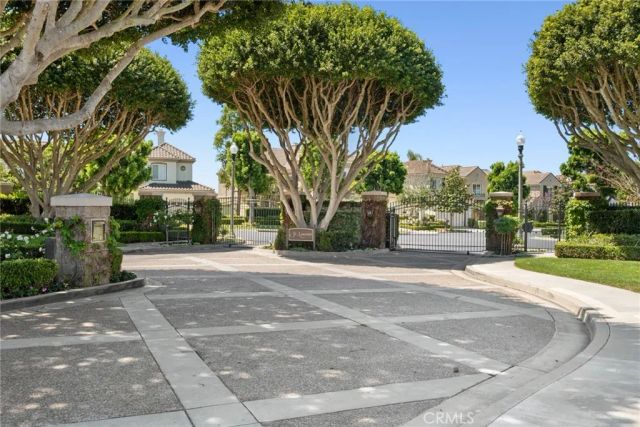 25 Lyon, Newport Coast, CA 92657