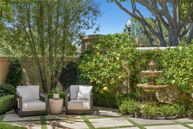 25 Lyon, Newport Coast, CA 92657