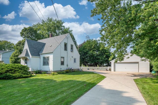 4306 45th STREET, Kenosha, WI 53144