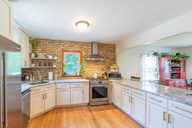 4306 45th STREET, Kenosha, WI 53144