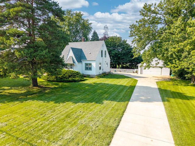 4306 45th STREET, Kenosha, WI 53144