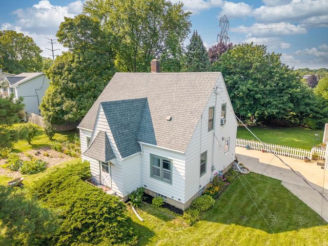 4306 45th STREET, Kenosha, WI 53144