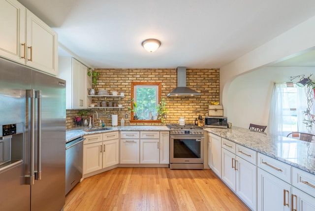 4306 45th STREET, Kenosha, WI 53144
