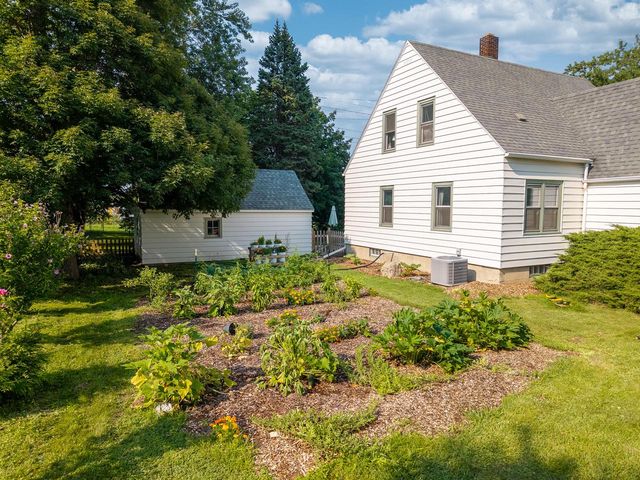 4306 45th STREET, Kenosha, WI 53144