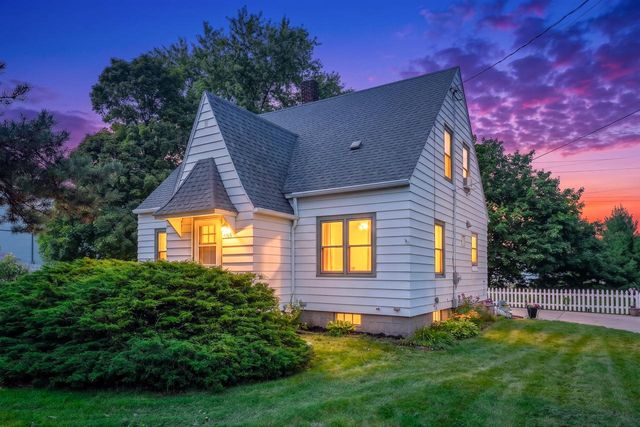 4306 45th STREET, Kenosha, WI 53144