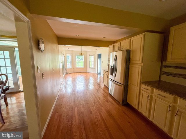 6422 HORSESHOE ROAD, Clinton, MD 20735