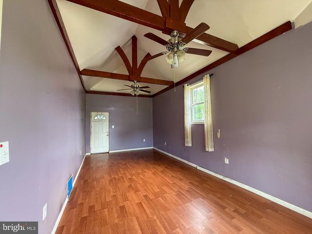 6422 HORSESHOE ROAD, Clinton, MD 20735