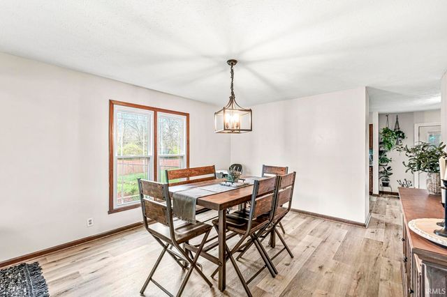 516 Palmyra Drive, Indianapolis, IN 46239