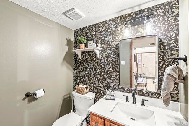 516 Palmyra Drive, Indianapolis, IN 46239