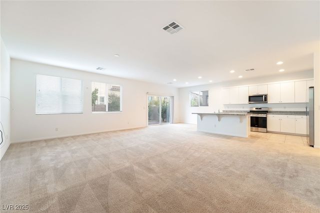 11586 Monte Isola Street, Las Vegas, NV 89141