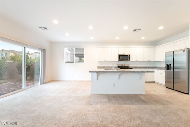 11586 Monte Isola Street, Las Vegas, NV 89141