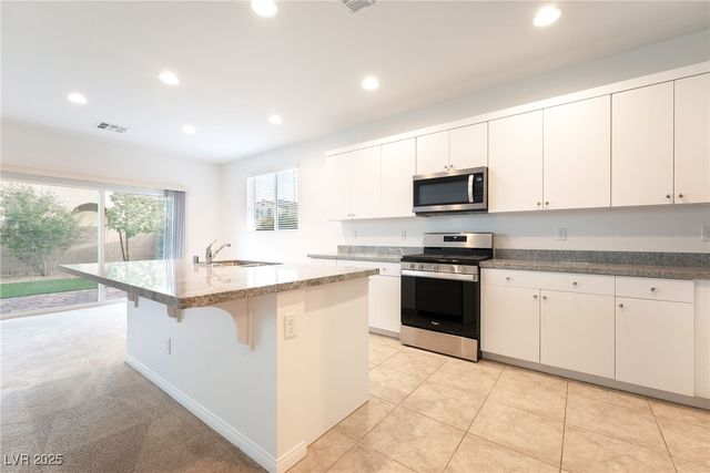 11586 Monte Isola Street, Las Vegas, NV 89141