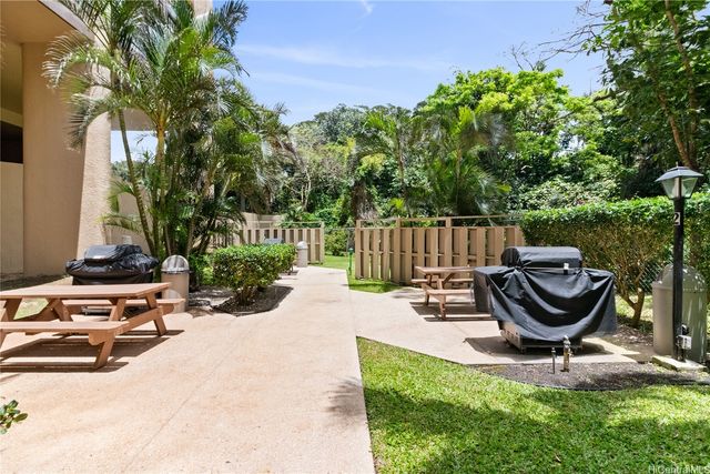 55 S Judd Street 501, Honolulu, HI 96817