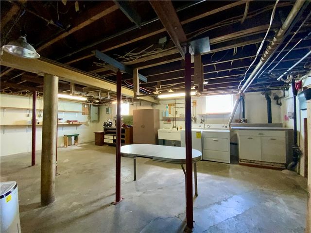 629 Ridge Rd., Harmony Twp, PA 15003