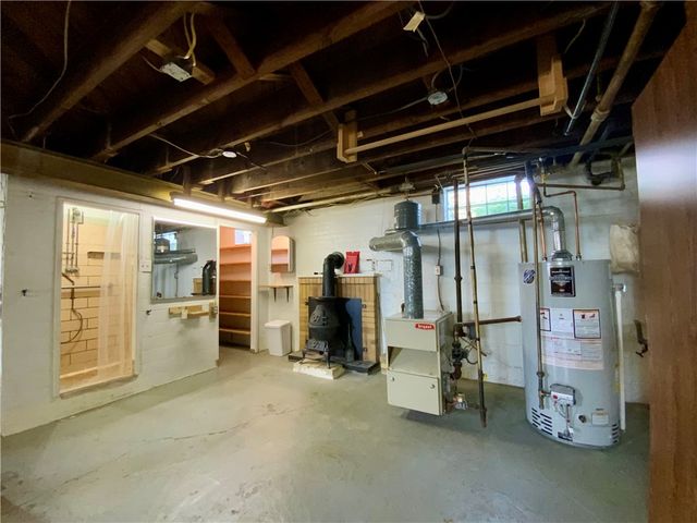 629 Ridge Rd., Harmony Twp, PA 15003