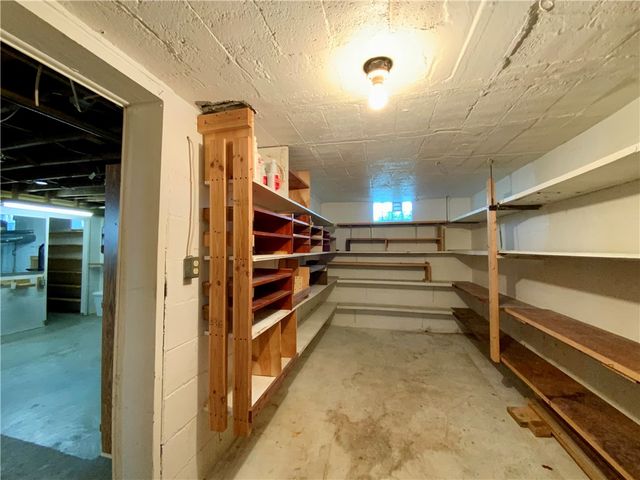 629 Ridge Rd., Harmony Twp, PA 15003