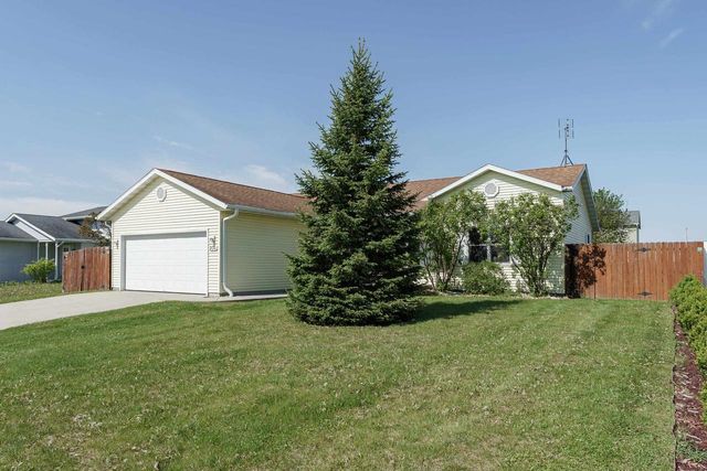 206 Cedar Avenue, Delavan, WI 53115
