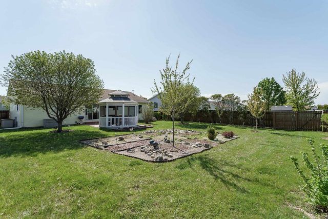 206 Cedar Avenue, Delavan, WI 53115