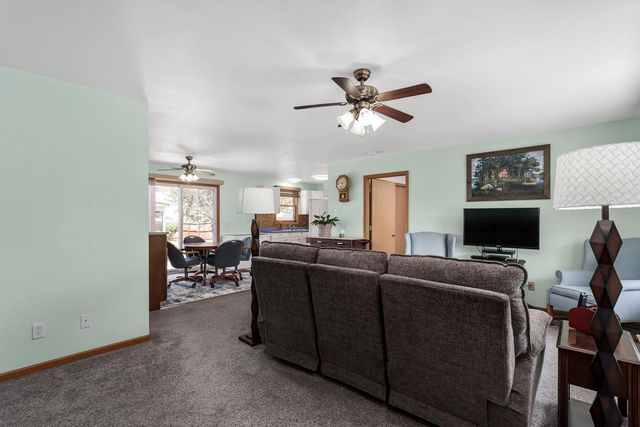 206 Cedar Avenue, Delavan, WI 53115