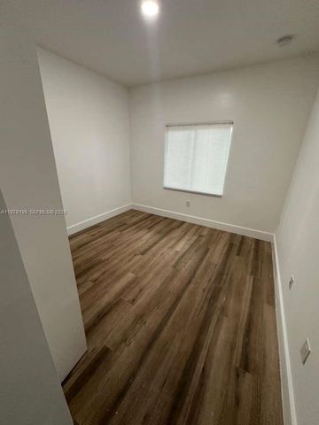 9999 NW 23rd Ave 9999, Miami, FL 33147