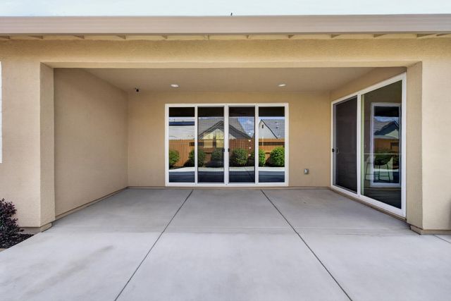 124 Basile Ct, Lincoln, CA 95648