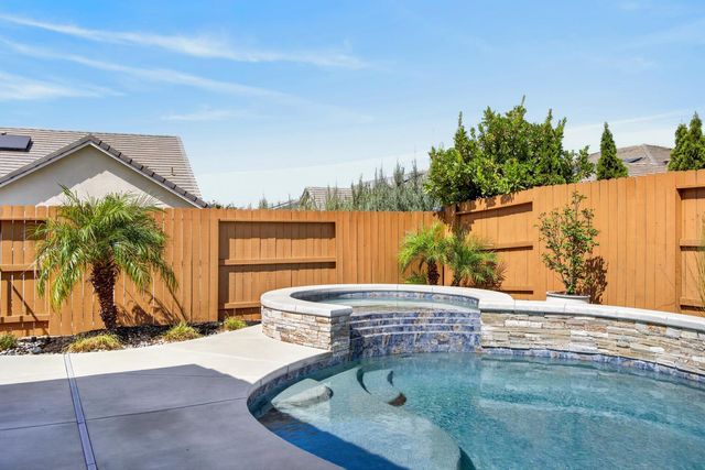 124 Basile Ct, Lincoln, CA 95648