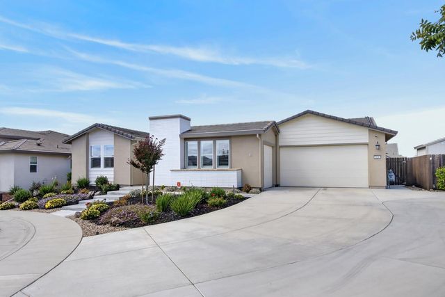 124 Basile Ct, Lincoln, CA 95648