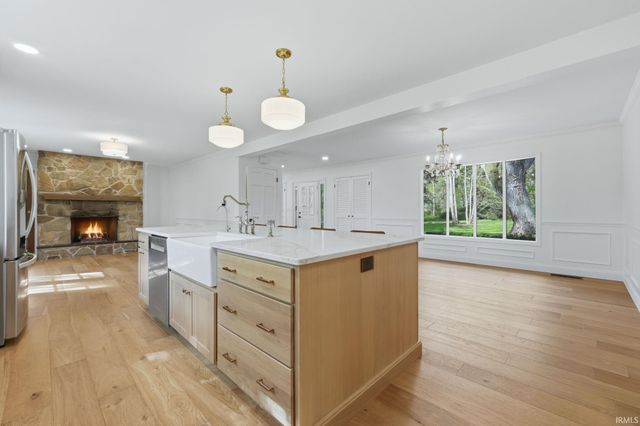 16206 Canyon Ridge Road, Leo, IN 46765