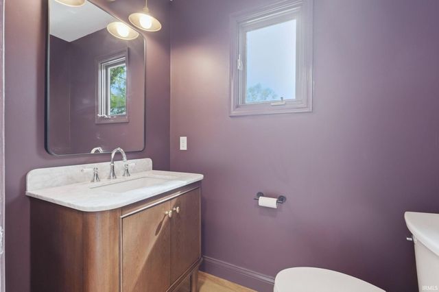 16206 Canyon Ridge Road, Leo, IN 46765