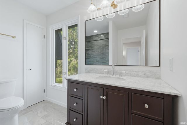 16206 Canyon Ridge Road, Leo, IN 46765