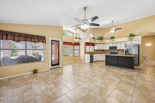 12740 W CAMBRIDGE Avenue, Avondale, AZ 85392
