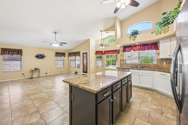 12740 W CAMBRIDGE Avenue, Avondale, AZ 85392