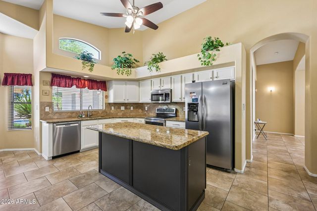 12740 W CAMBRIDGE Avenue, Avondale, AZ 85392