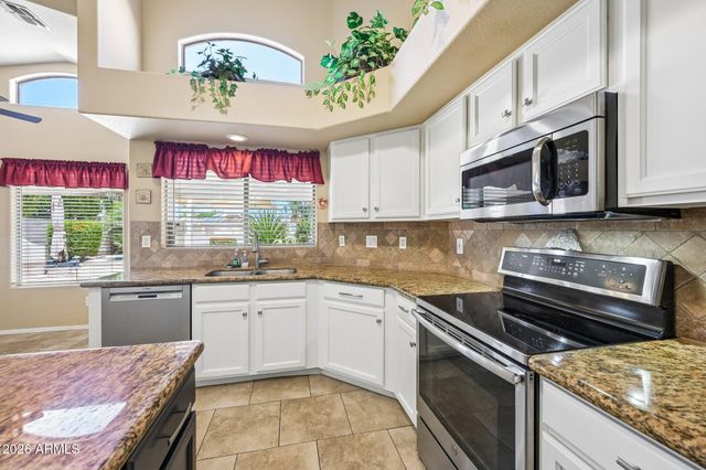 12740 W CAMBRIDGE Avenue, Avondale, AZ 85392