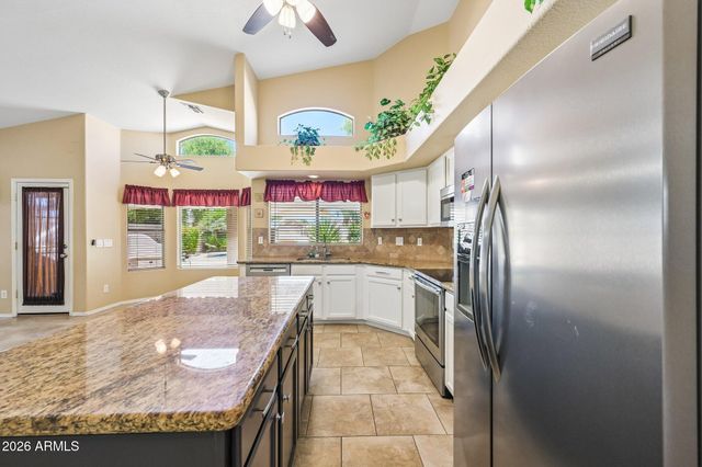12740 W CAMBRIDGE Avenue, Avondale, AZ 85392