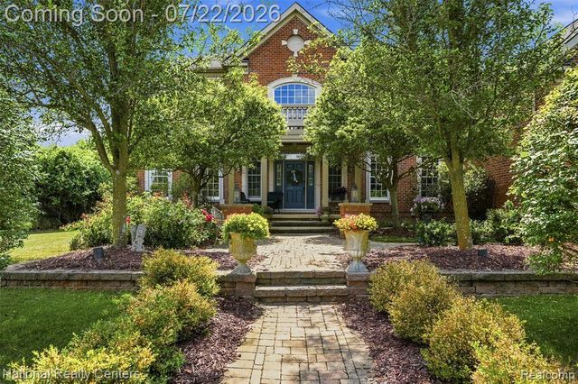 17477 Mystic Valley Court, Northville, MI 48168