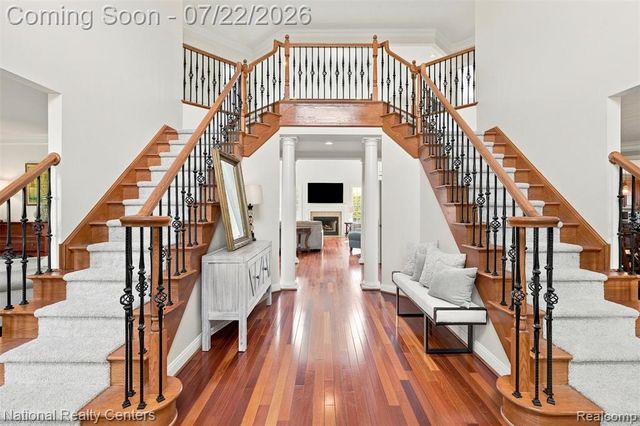 17477 Mystic Valley Court, Northville, MI 48168