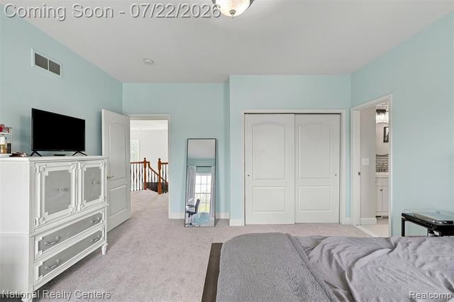 17477 Mystic Valley Court, Northville, MI 48168