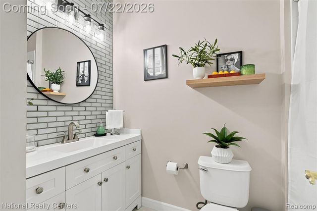 17477 Mystic Valley Court, Northville, MI 48168