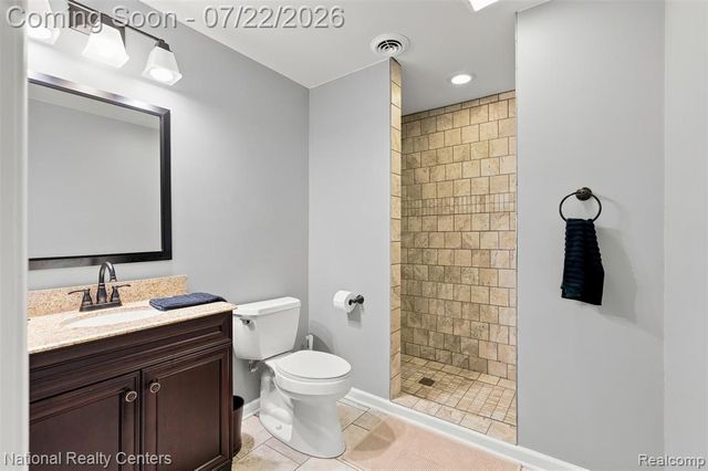 17477 Mystic Valley Court, Northville, MI 48168