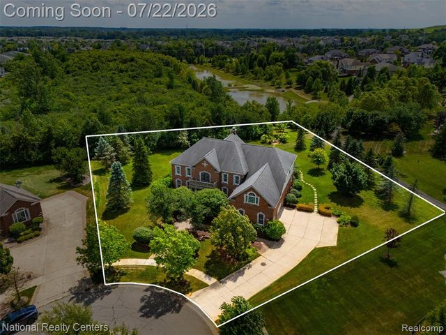 17477 Mystic Valley Court, Northville, MI 48168