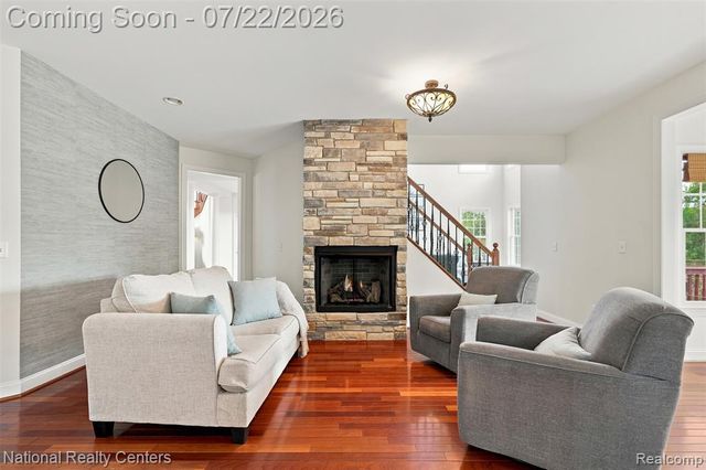 17477 Mystic Valley Court, Northville, MI 48168