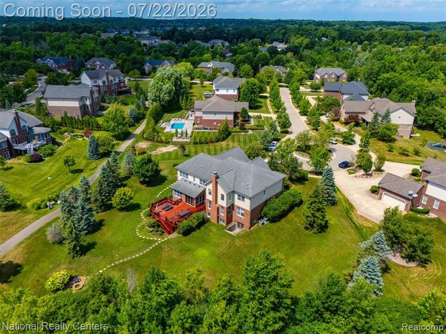17477 Mystic Valley Court, Northville, MI 48168