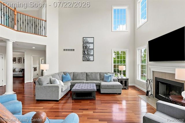 17477 Mystic Valley Court, Northville, MI 48168